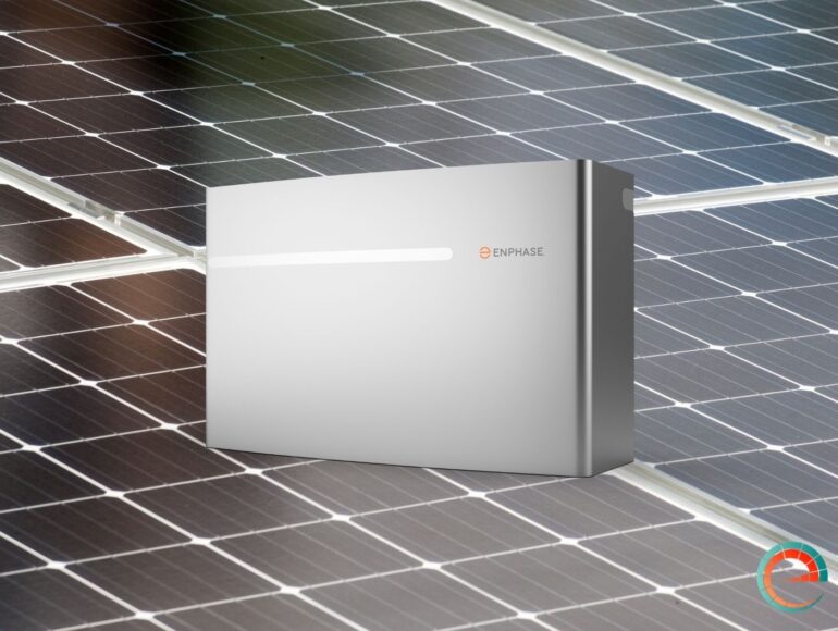 a close up of solar panels on the ground