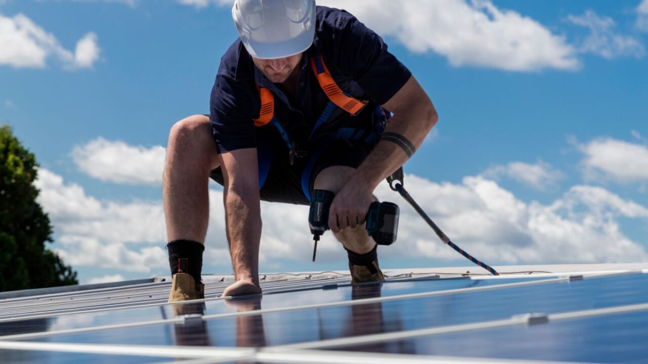 solar installation How to Remove Solar Panels in Oregon